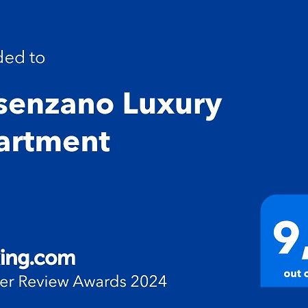 Desenzano Luxury Apartment デセンツァーノ・デル・ガルダ エクステリア 写真